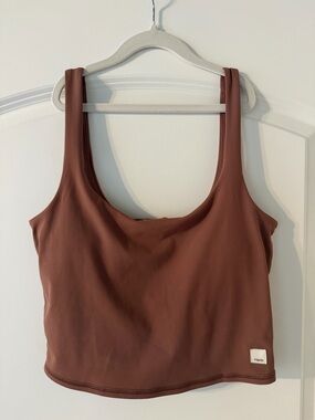 Vuori Daily Crop Tank Terracotta Size Small